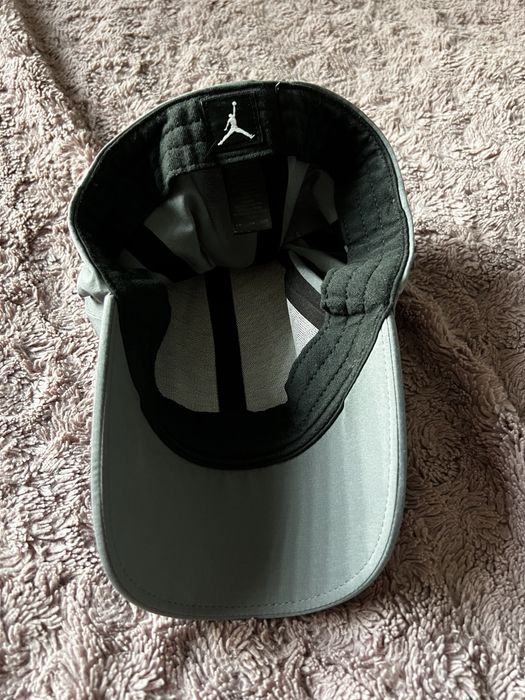 Jordan - czapka z daszkiem szara