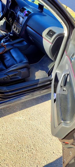 Гольф 5 доглянутий стан