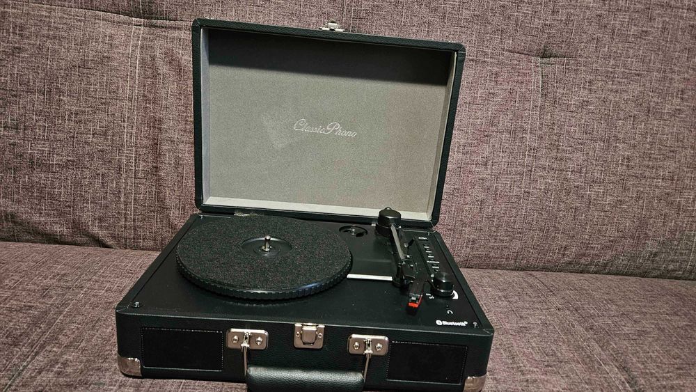 Gramofon Lenco TT-115BK