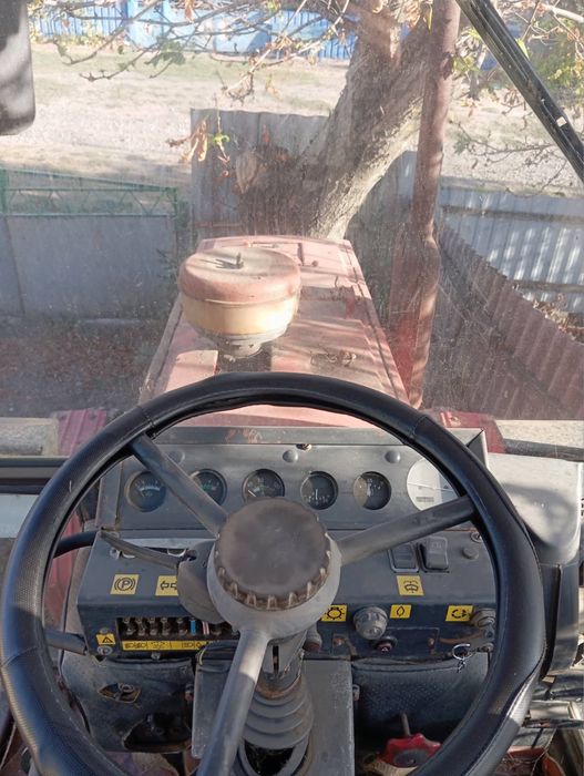 Продам Трактор ЮМ3