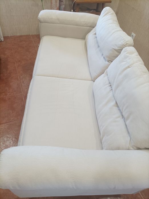 Sofá de 2 lugares como Novo