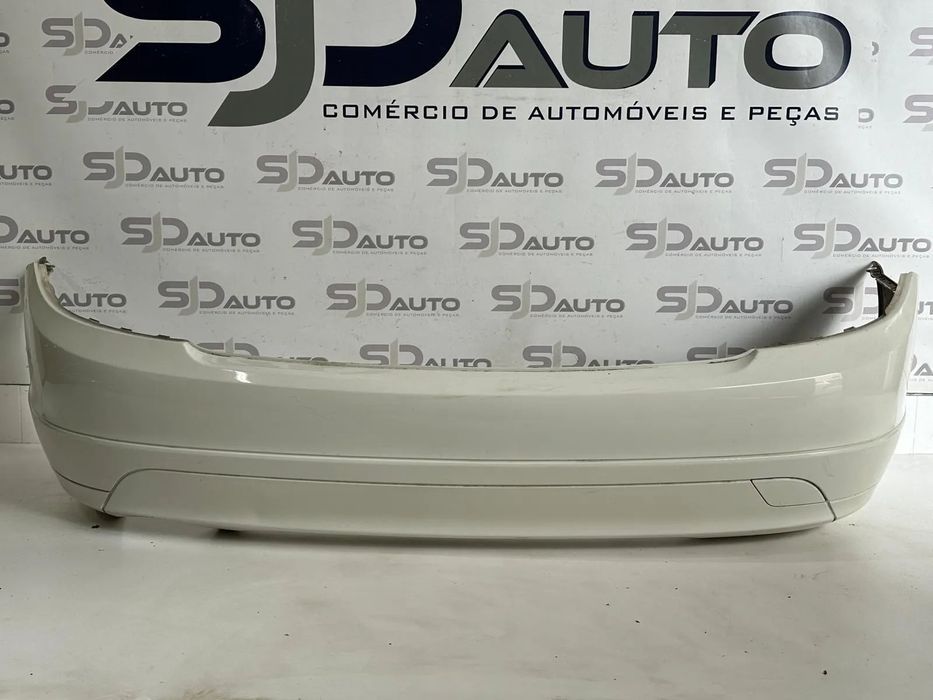 Parachoques Trás - Mercedes C (W204)