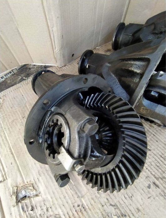 Редуктор заднего моста ваз 2101 2102 2103 2104 2105 2106 2107: 2 000 ...