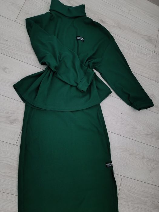Komplet dres elegancki spódnica golf zieleń