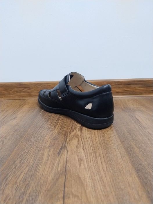 Sandały męskie Caprice