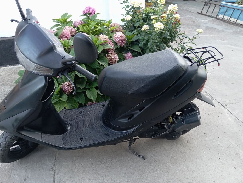 Продаю Хонда Дiо 27