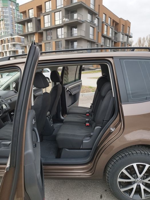 Продається Volkswagen Touran