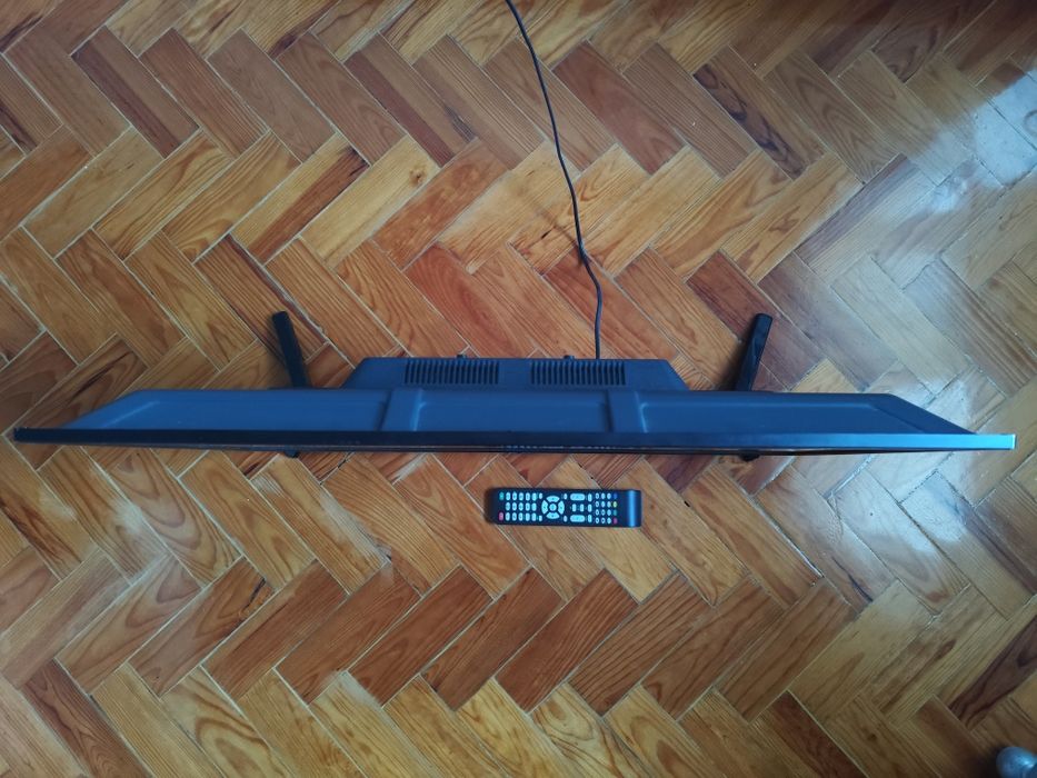Smart Tech LE-32D7 32"