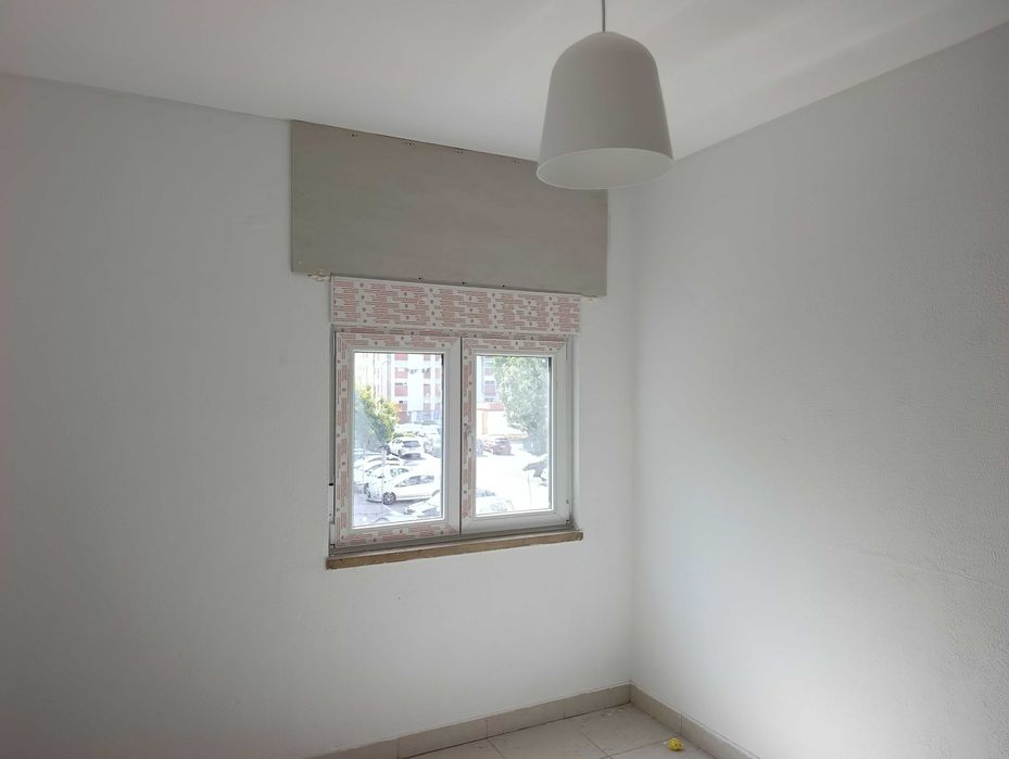 Apartamento para alugar, 1° piso com elevador. Rua Celestino Alves 2, em Setúbal.