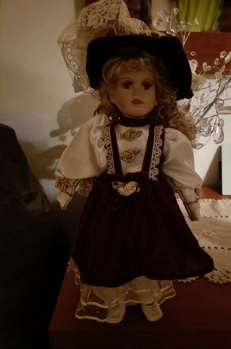 6 Bonecas porcelana
