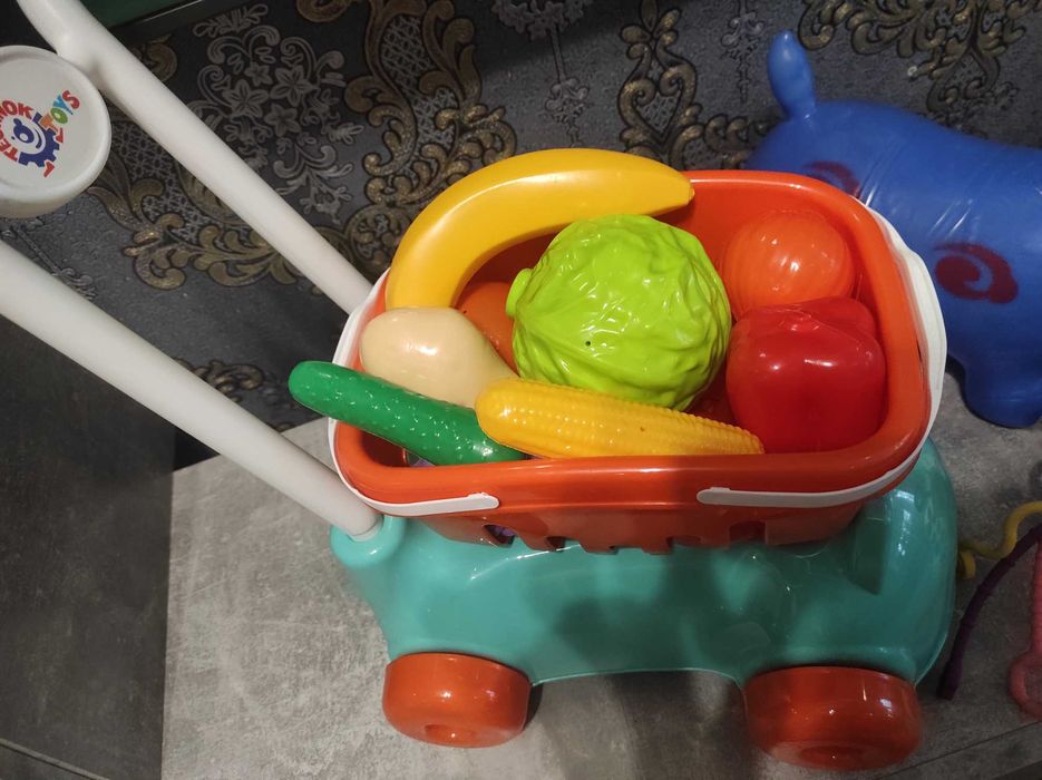 Продам набір іграшок