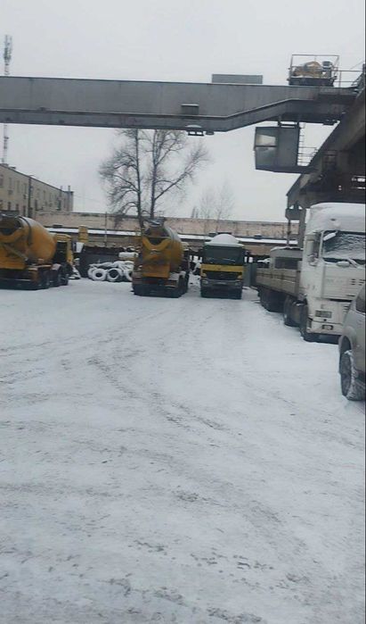 Оренда відкритого майданчика 1300/3420 м² Видубичі. Тверде покриття