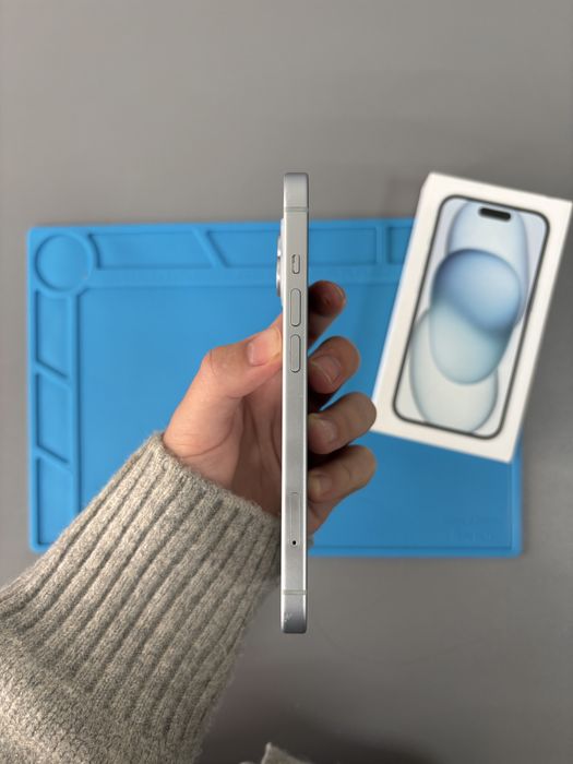 iPhone 15 з гарантією