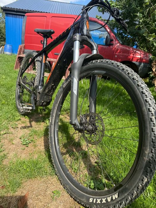 Ktm macina mtb elektryczny górski