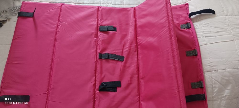 LOTE  Cama bebé + Botas surf +  Mochila