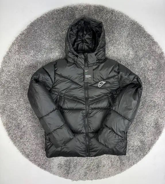 Чоловіча куртка Nike Puffer чорна