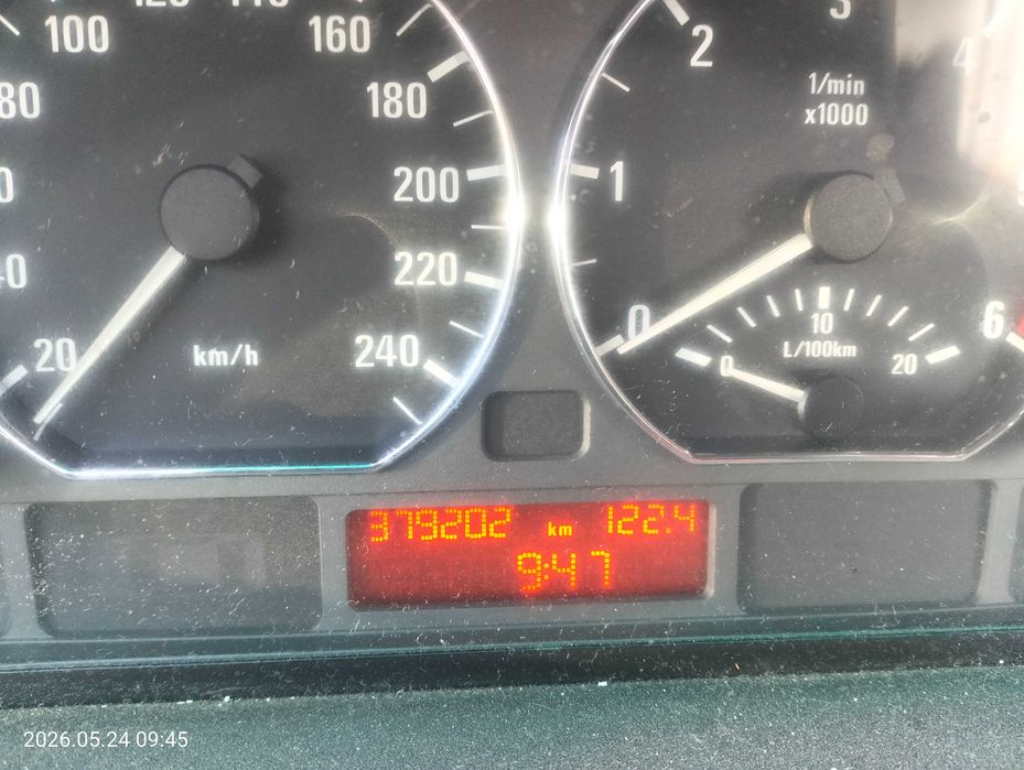 BMW E46 320 TD compact
