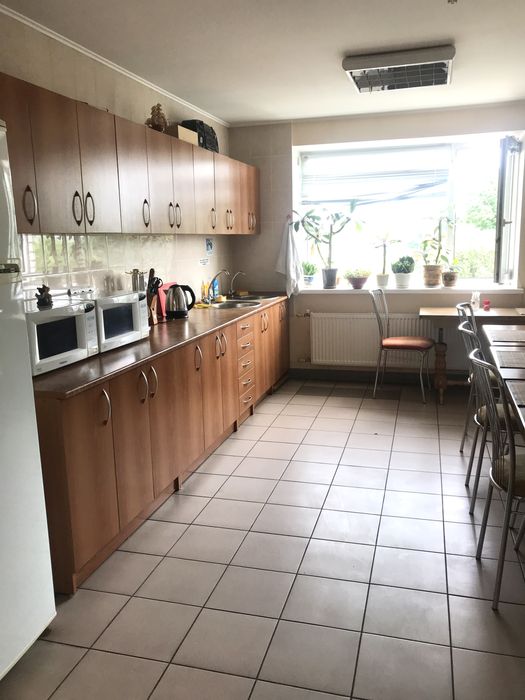 **Любецька! Два Кабінети /6000 + світло