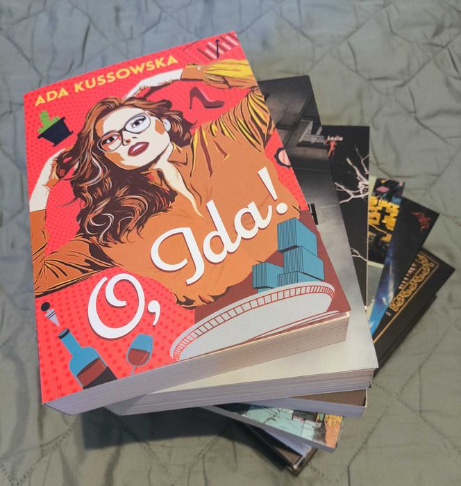 Zestaw sześciu książek YA (nowe)