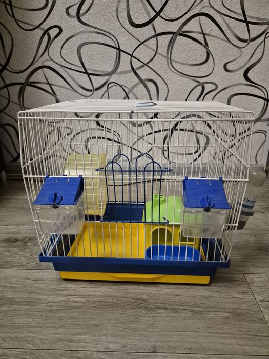 Клетка для попугая / хомяка