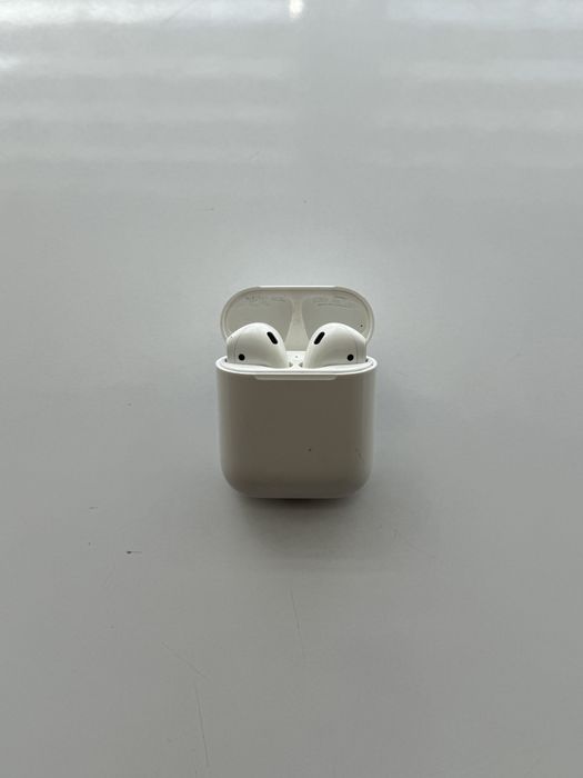 airpods оригінал