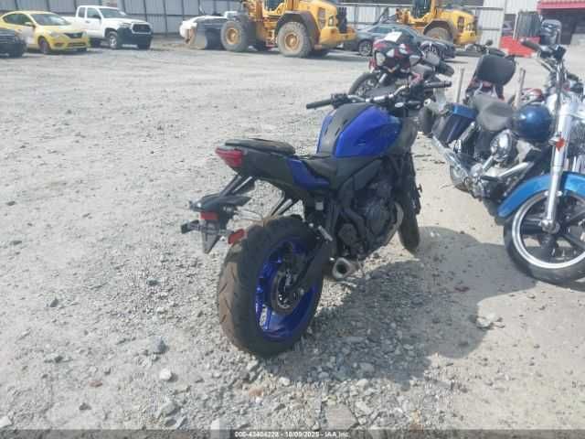 Yamaha MTN690 2025
