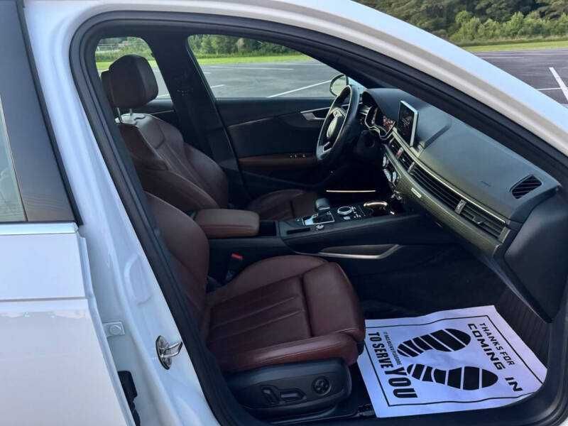 2018 Audi A4 2.0T quattro Premium Plus