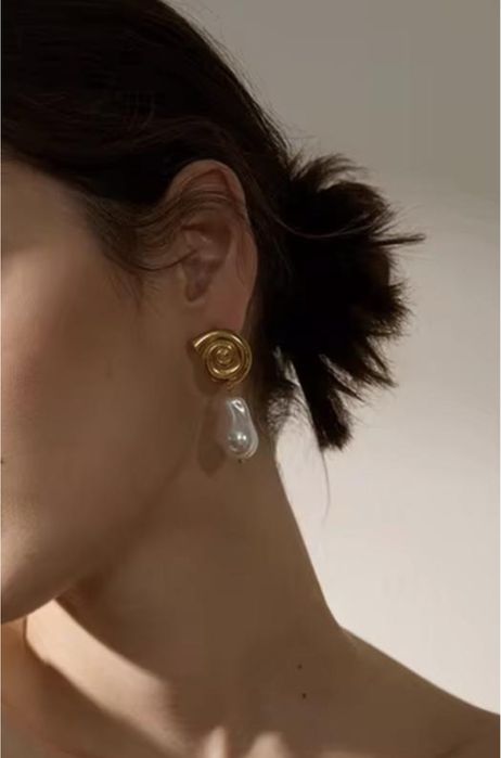 Сережки - пуссети