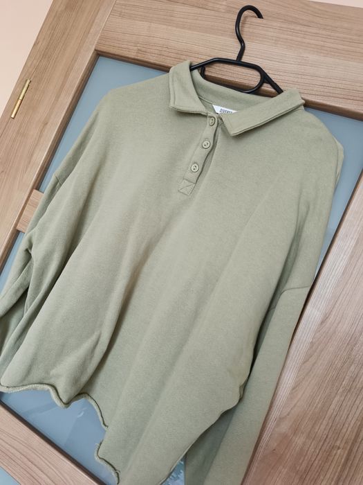 Bluza damska z kołnierzykiem