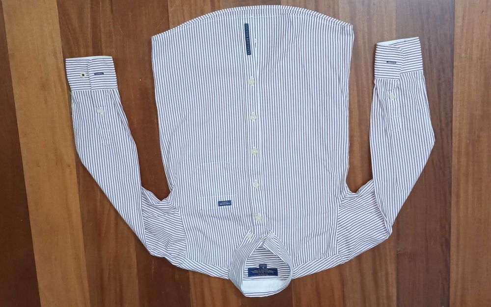 2 camisas da Sacoor para criança - 8 anos