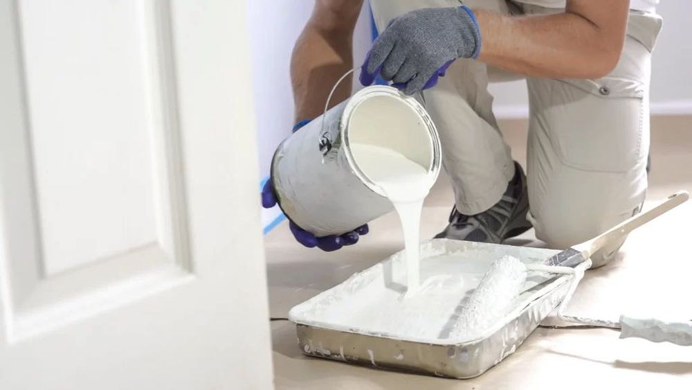Serviços e pinturas