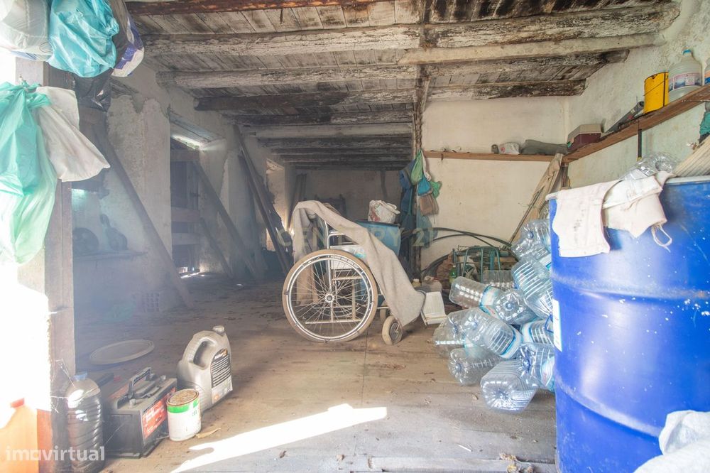 Casa Típica para reconstruir no Pincho – Figueira da Foz