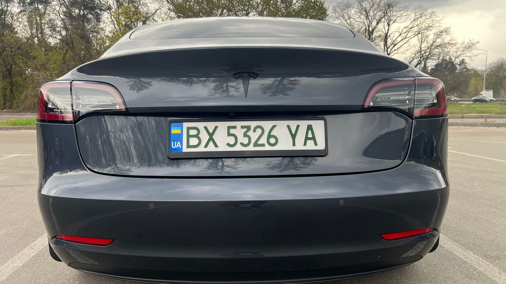 Тесла модел 3 LFP батарея 62 kw