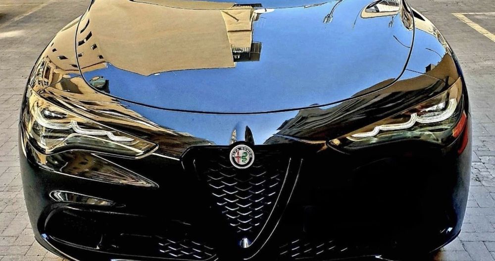 alfa romeo stelvio - Купити деталі салону автомобіля - Ціна на OLX.ua