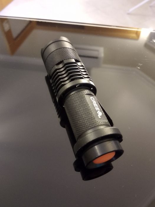 Lanterna Cree Q5 potência de 500 Lúmens (Nova)