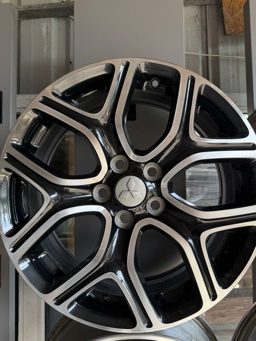 Felgi 5x114,3 Mitsubishi
