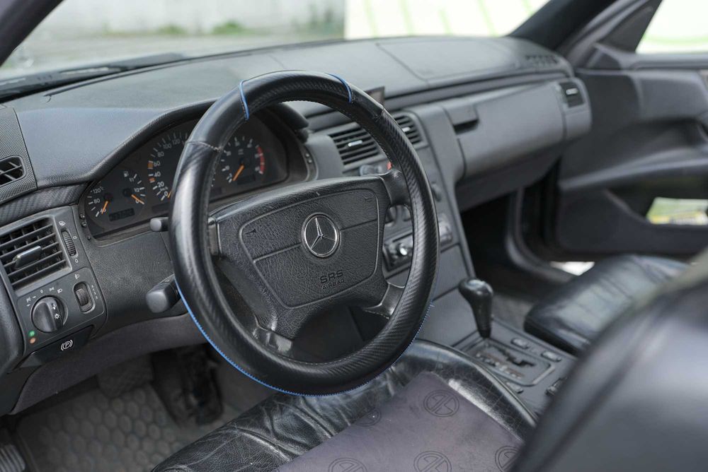 Mercedes E220 CDI Automático 1999