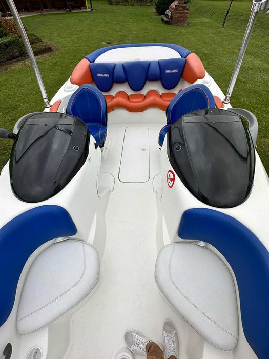 Łódź motorowa sportowa Sea Doo challenger 2000