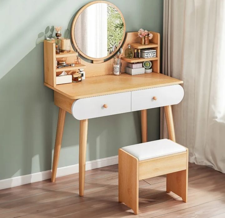 Toaletka biała drewna