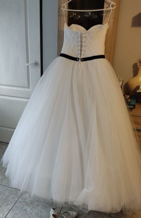 Suknia ślubna firmy Sposa