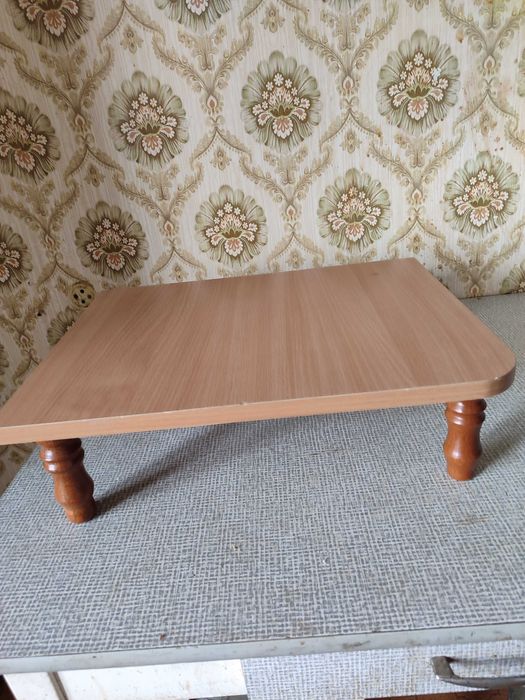 Полка под компютер