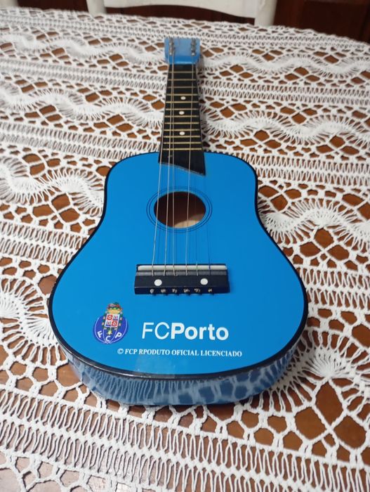 Vendo esta viola muita bonita bom estado