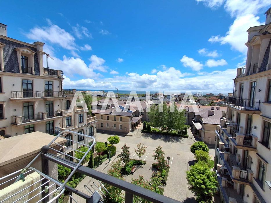 1 ком. кв. с евроремонтом с видом на море в ЖК Черноморская Ривьера