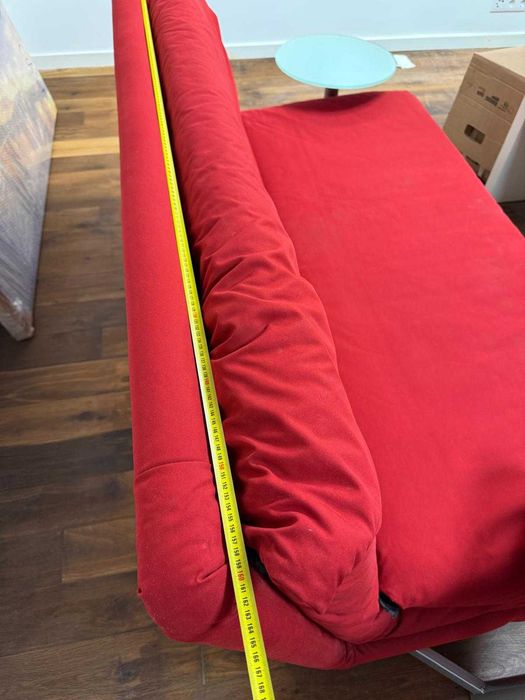 sofa cama Ligne roset com mesa apoio