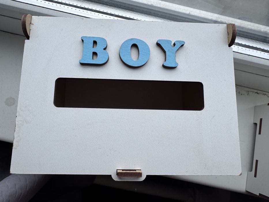 Коробка для для весільного конкурсу хлопчик-дівчинка