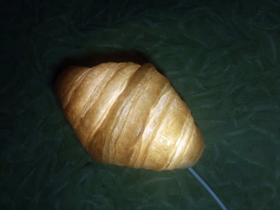 Светильник /ночник /круасан