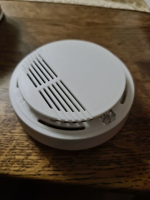 Датчик диму Smoke Alarm SS-168