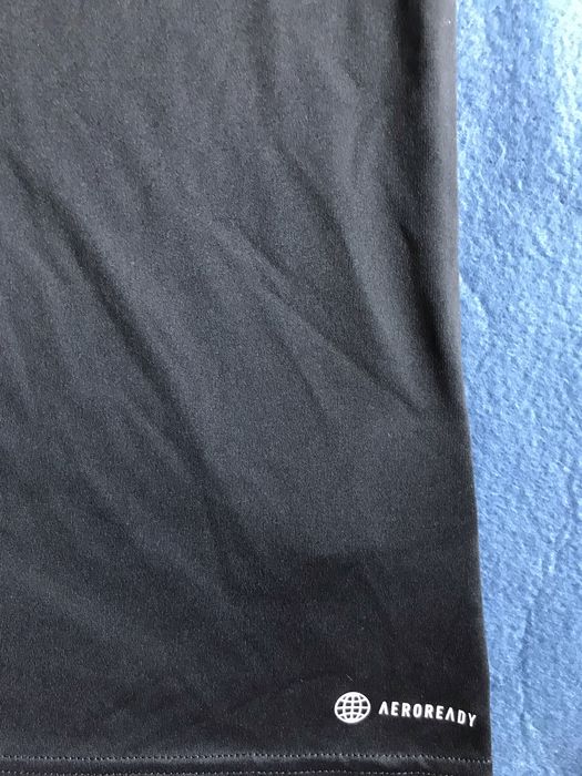 Camisola desporto adidas nunca usada