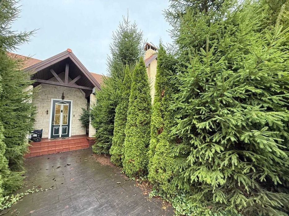 Оренда будинку 250м2, 12 соток, с. Бобриця!