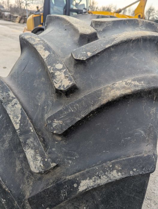 600/65R28 Continental AC65 opona rolnicza PARA